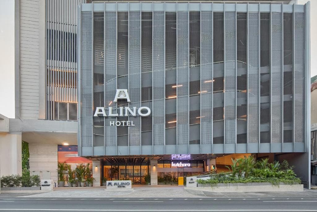 F&R Advertising workshop and craftsmanship